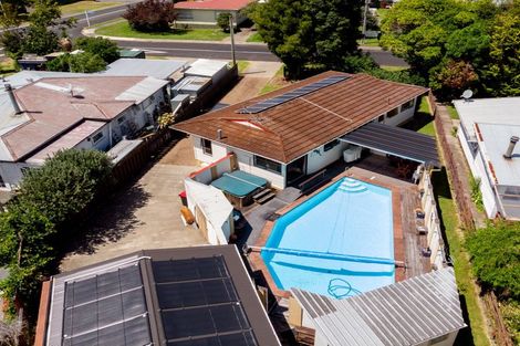 Photo of property in 46 Claremont Avenue, Paeroa, 3600