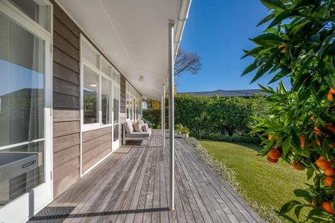 Photo of property in 41 Seymour Road, Mellons Bay, Auckland, 2014
