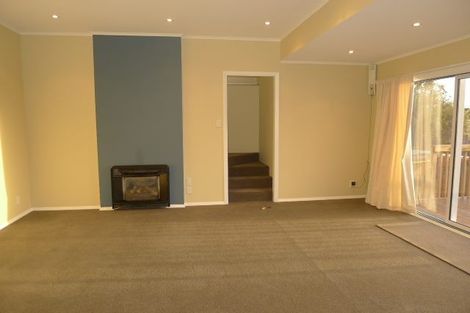 Photo of property in 64 Seddon Street, Waikanae, 5036