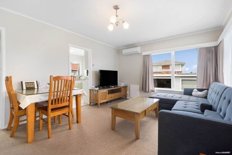 Photo of property in 3/10 Hororata Road, Hauraki, Auckland, 0622