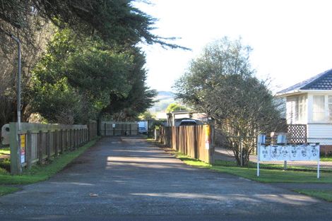 Photo of property in 2/88c Kelvin Road, Papakura, 2110