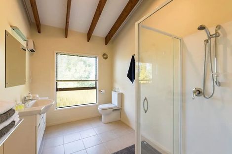 Photo of property in 52 Causeway Road, Haruru, 0204