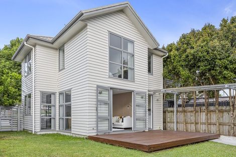 Photo of property in 202 Porchester Road, Takanini, 2112