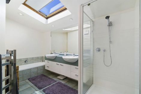 Photo of property in 2/2 Jutland Street, Mairangi Bay, Auckland, 0630