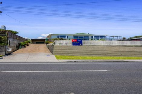 Photo of property in 81 Omata Road, Marfell, New Plymouth, 4310