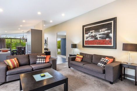 Photo of property in 10 Harling Close, Nukuhau, Taupo, 3330