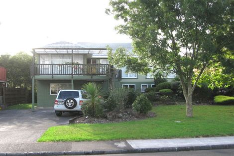 Photo of property in 70 Tiroroa Avenue, Te Atatu South, Auckland, 0610
