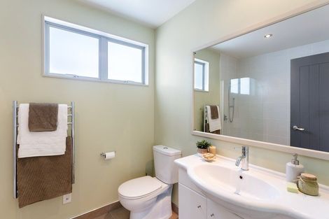 Photo of property in 14b Falla Street, Paraparaumu Beach, Paraparaumu, 5032