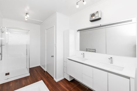 Photo of property in 12 Lynfield Avenue, Ilam, Christchurch, 8041