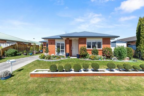 Photo of property in 5 Shrule Place, Huntington, Hamilton, 3210