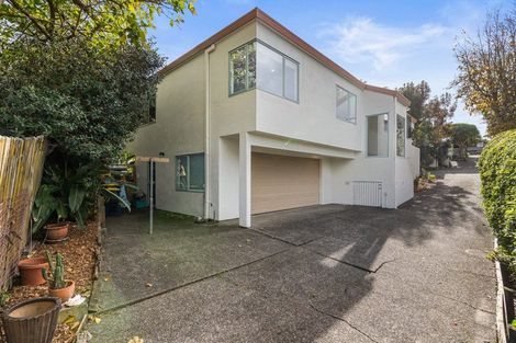 Photo of property in 1/36 Kowhai Road, Campbells Bay, Auckland, 0630