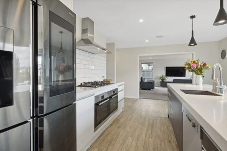 Photo of property in 23 Thornly Park Avenue, Mosgiel, 9024