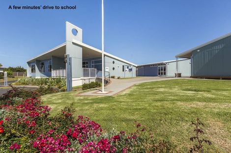 Photo of property in 23 Tory Way, Omokoroa, 3114