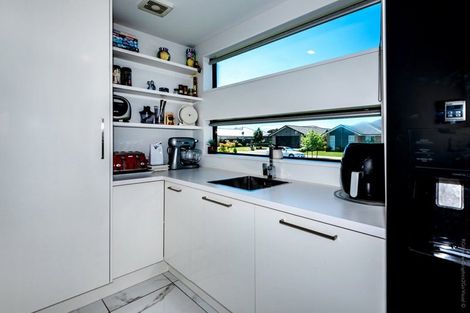 Photo of property in 22 Hungerford Drive, Rolleston, 7615