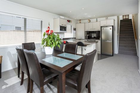 Photo of property in 5a Havelock Avenue, Forrest Hill, Auckland, 0620