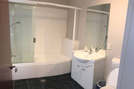 Photo of property in Atrium Towers, 8a/154 The Terrace, Wellington Central, Wellington, 6011