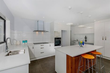 Photo of property in 1/25 Kennington Drive, Clendon Park, Auckland, 2103