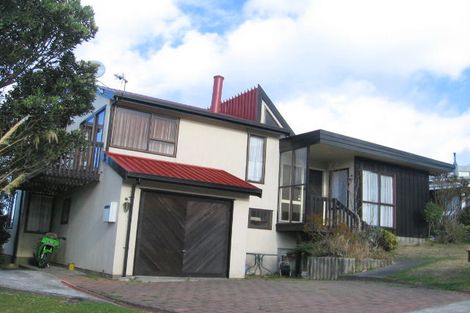 Photo of property in 12 Atlanta Grove, Brooklyn, Wellington, 6021