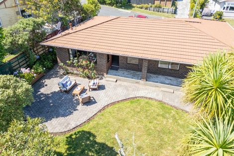 Photo of property in 57 Percy Dyett Drive, Karori, Wellington, 6012