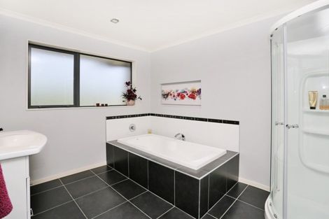 Photo of property in 47 Oteramika Road, Rockdale, Invercargill, 9812