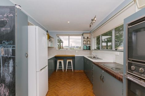 Photo of property in 13 Bovis Street, Shannon, 4821