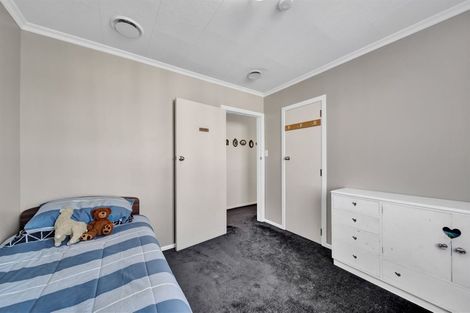 Photo of property in 8 Maire Street, Hawera, 4610