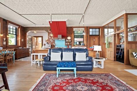 Photo of property in 247 Ravensbourne Road, Ravensbourne, Dunedin, 9022