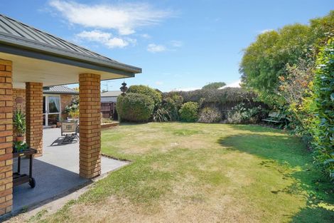 Photo of property in 34 Shenley Drive, Belfast, Christchurch, 8051