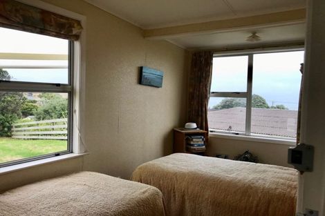 Photo of property in 1 Beach Road, Mokau, 4376