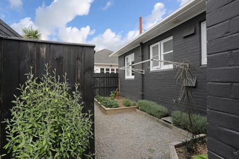 Photo of property in 31 Ihle Street, Terrace End, Palmerston North, 4410