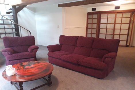 Photo of property in 1/54 Valley View Road, Glenfield, Auckland, 0629