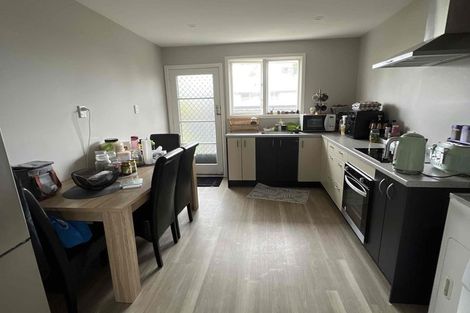 Photo of property in 2/72 Geraldine Street, Edgeware, Christchurch, 8013