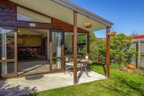 Photo of property in 32a Farquhars Road, Redwood, Christchurch, 8051
