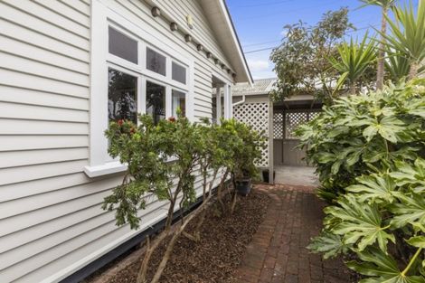 Photo of property in 18 Jessie Street, Petone, Lower Hutt, 5012
