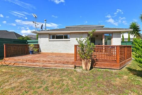 Photo of property in 18 De Menech Grove, Avalon, Lower Hutt, 5011