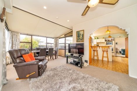Photo of property in 177 Waiwhetu Road, Waterloo, Lower Hutt, 5011