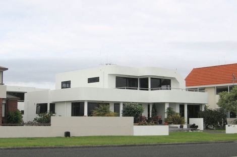 Photo of property in 54 Harbour Drive, Otumoetai, Tauranga, 3110