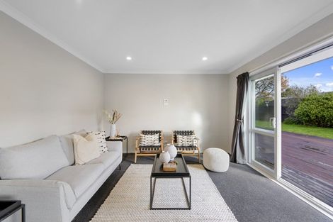 Photo of property in 6 Dundee Close, Darfield, 7510