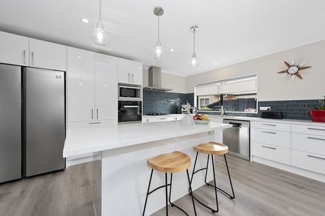 Photo of property in 20 Farringdon Avenue, Rototuna North, Hamilton, 3210