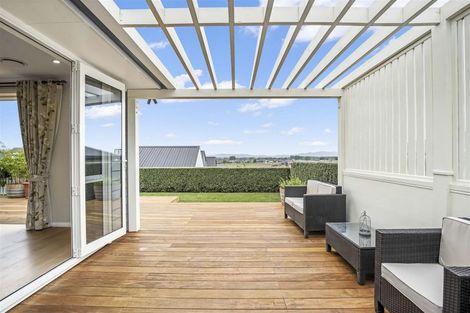 Photo of property in 21 Longbow Terrace, Flagstaff, Hamilton, 3210