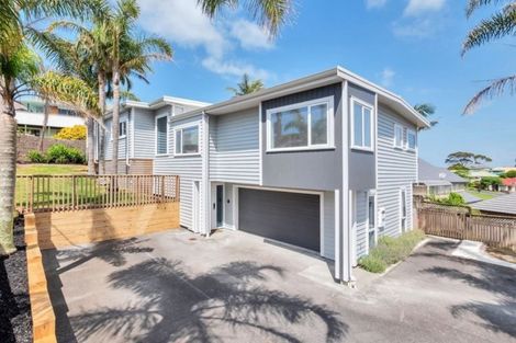 Photo of property in 9 Manu Place, Pinehill, Auckland, 0632
