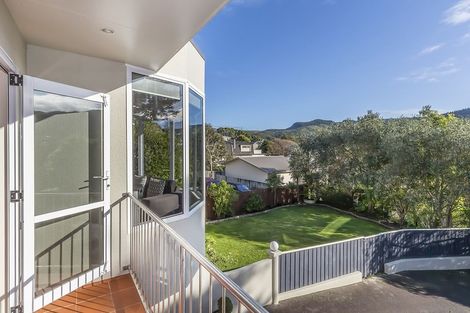 Photo of property in 11f Duncan Street, Tawa, Wellington, 5028