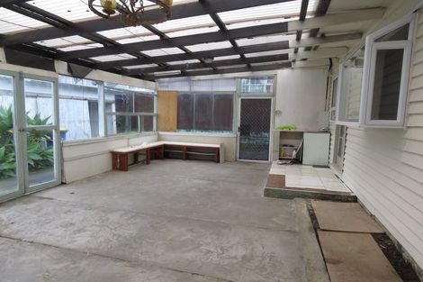 Photo of property in 53 Routley Drive, Glen Eden, Auckland, 0602