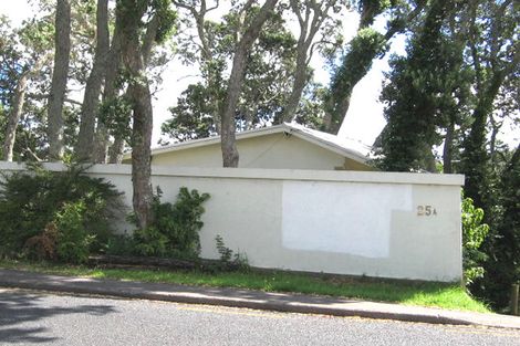 Photo of property in 1/25 Glencoe Road, Browns Bay, Auckland, 0630