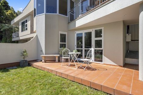 Photo of property in 11f Duncan Street, Tawa, Wellington, 5028