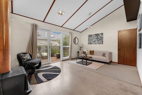 Photo of property in 1/24 Hastings Parade, Devonport, Auckland, 0624