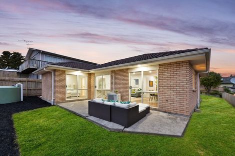 Photo of property in 38c Hetherington Road, Ranui, Auckland, 0612