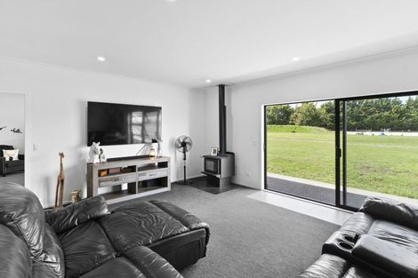 Photo of property in 9 Murphys Line, South Featherston, Featherston, 5771