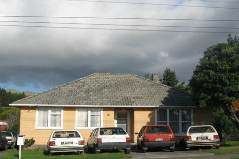 Photo of property in 48 Driver Crescent, Cannons Creek, Porirua, 5024