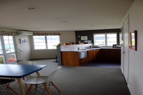 Photo of property in Winslow Apartments, 12/2 Ohiro Road, Aro Valley, Wellington, 6021